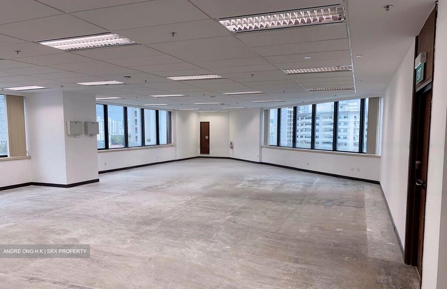 United Square (D11), Office #518306581